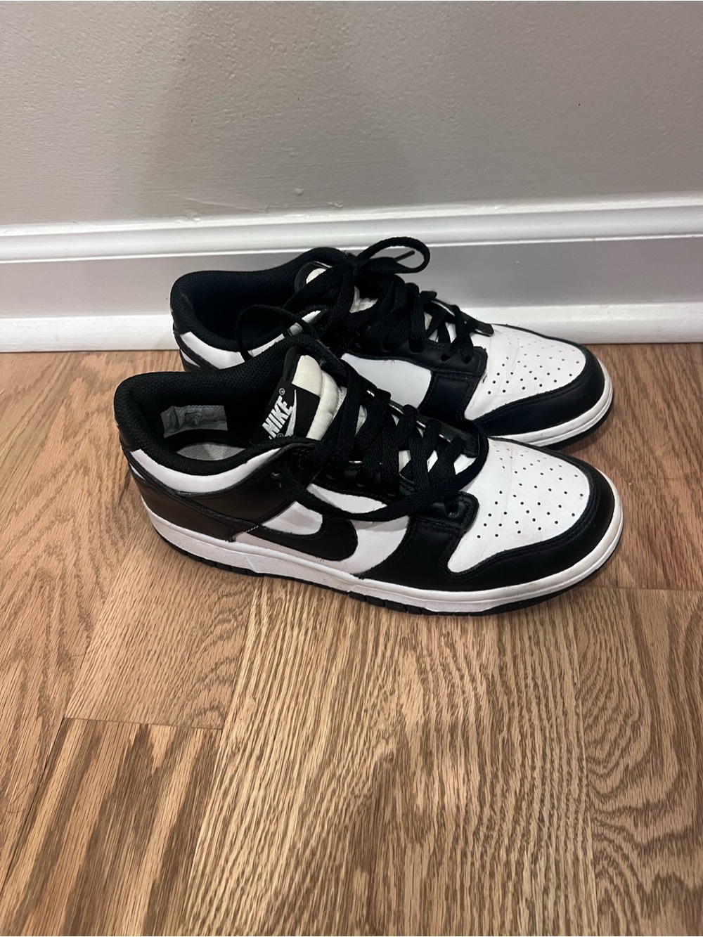 Nike Dunk Low Pandas - youth 5.5